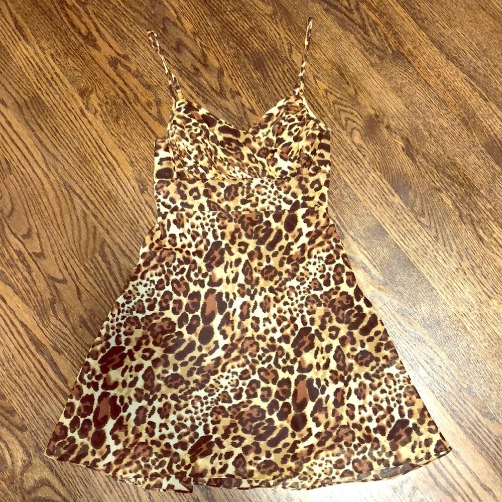 Guess Leopard Print Dress - Picture 2 of 8